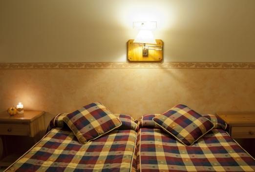 Hotel Maximina Sallent De Gallego Room photo